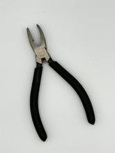 Load image into Gallery viewer, LEPONITT GLASS GROZIER/BREAKER PLIER - NARROW
